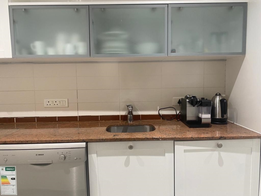 To Let 2 Bedroom Property for Rent in Cape Town City Centre Western Cape